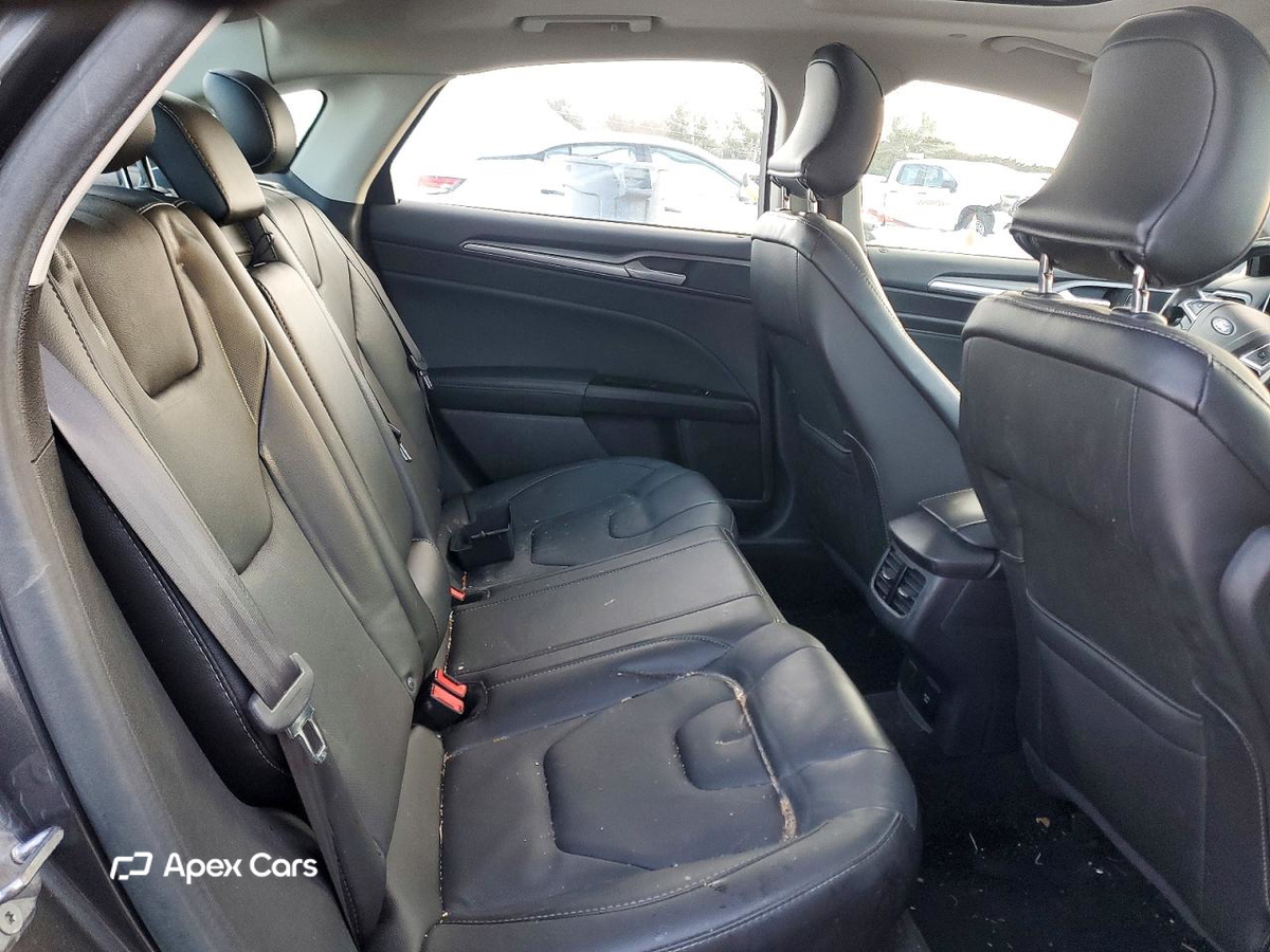 Ford Fusion 2016