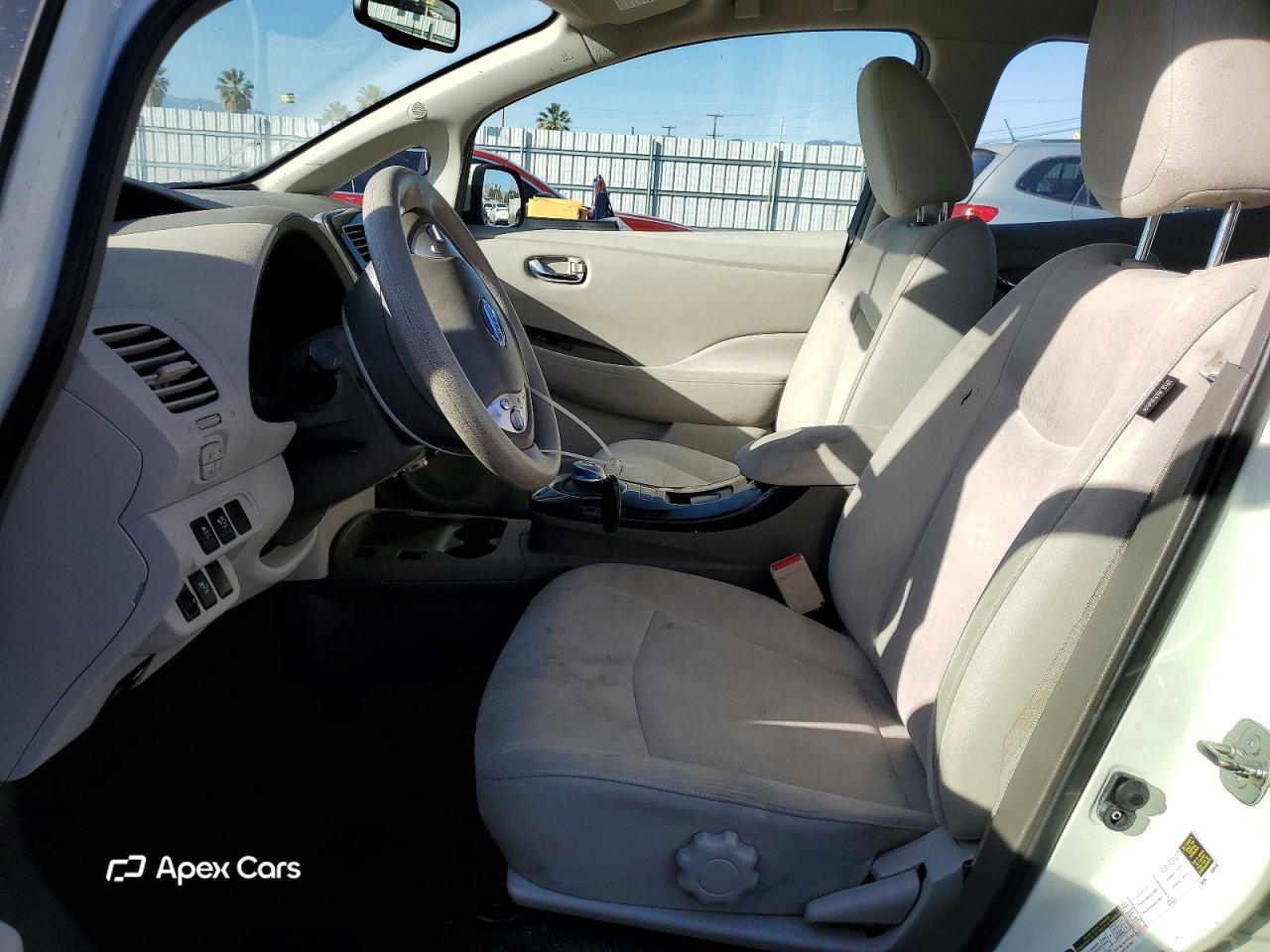 Nissan Leaf 2011