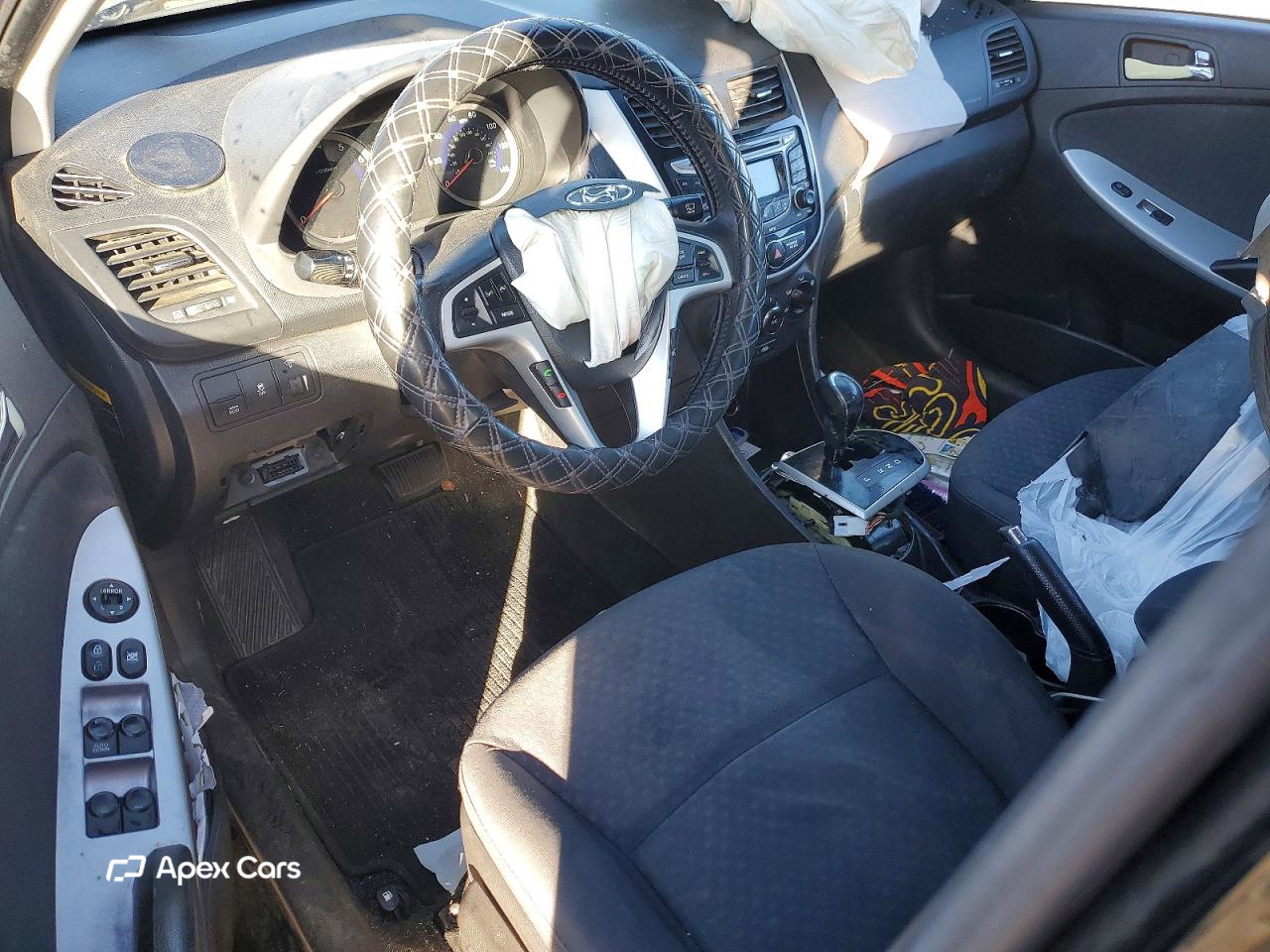 Hyundai Accent 2012
