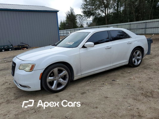 Chrysler 300 2015 - Image 1 of 12
