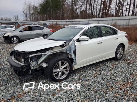Nissan Altima 2014 - Image 1 of 13