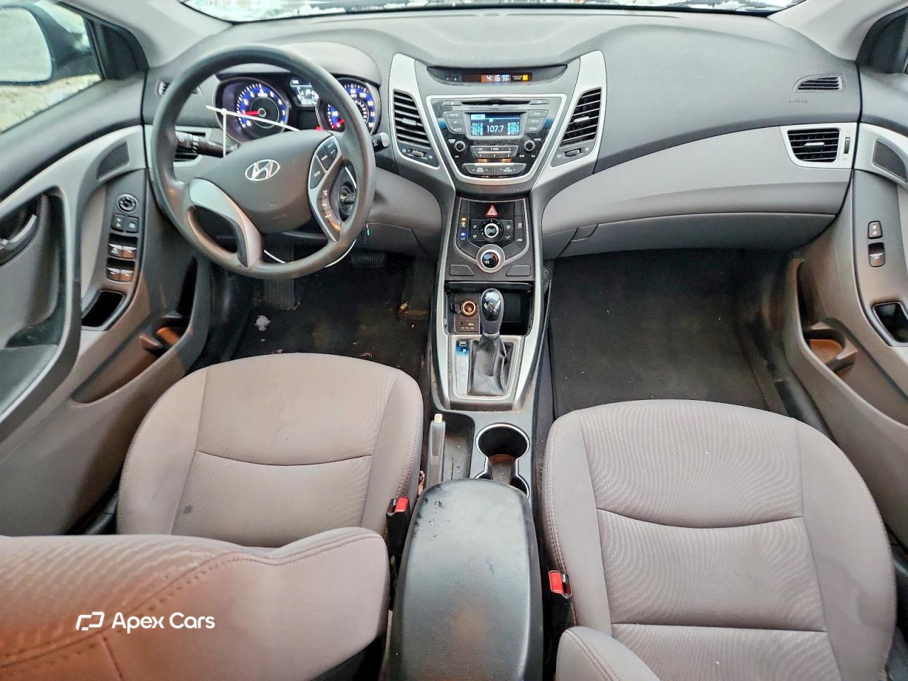 Hyundai Elantra 2015
