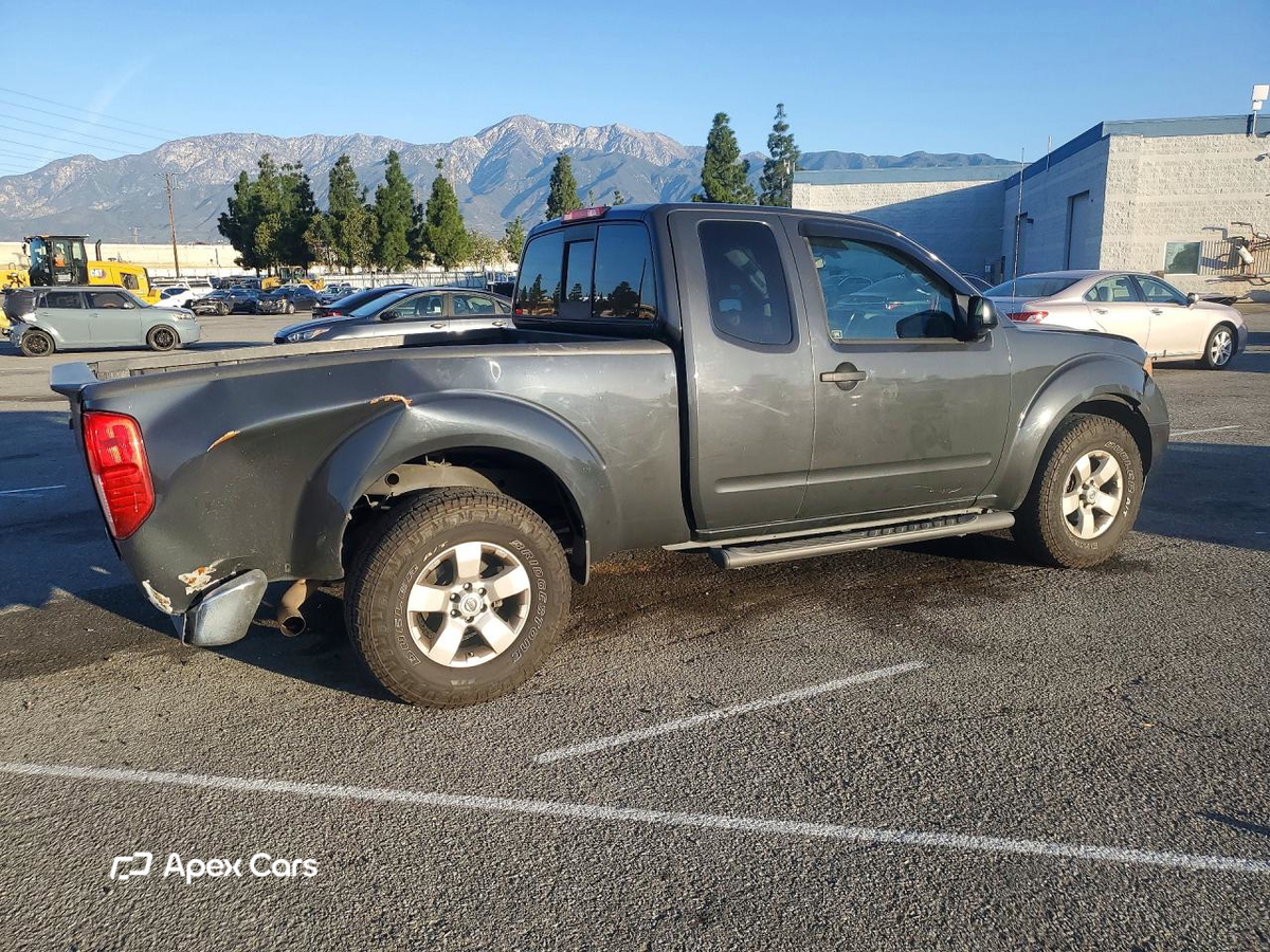 Nissan Navara (Frontier) 2013