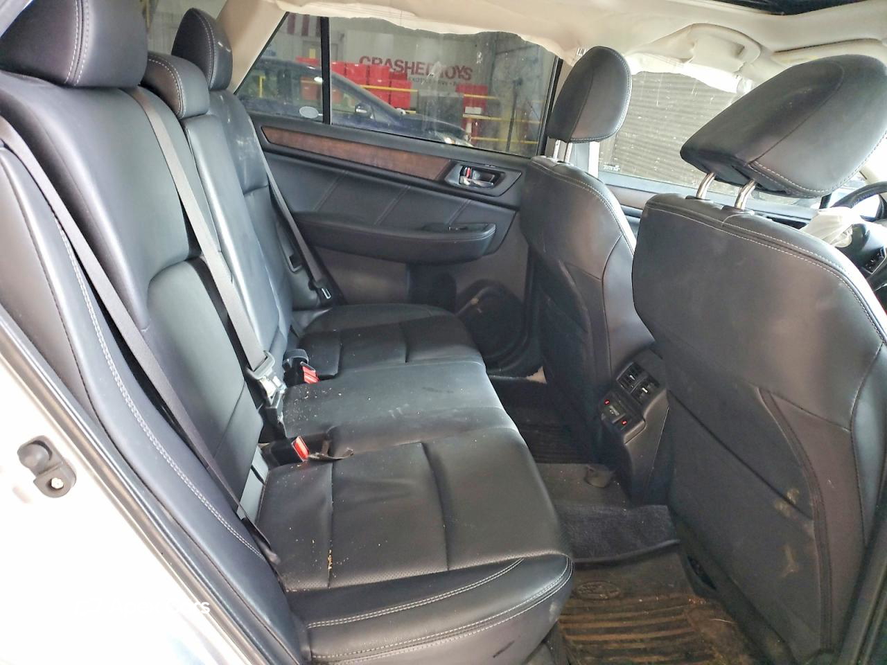 Subaru Outback 2018