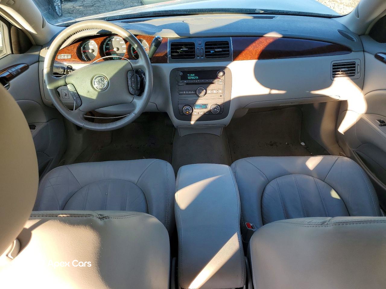 Buick Lucerne 2011