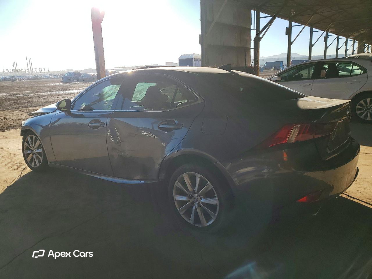 Lexus IS 2016