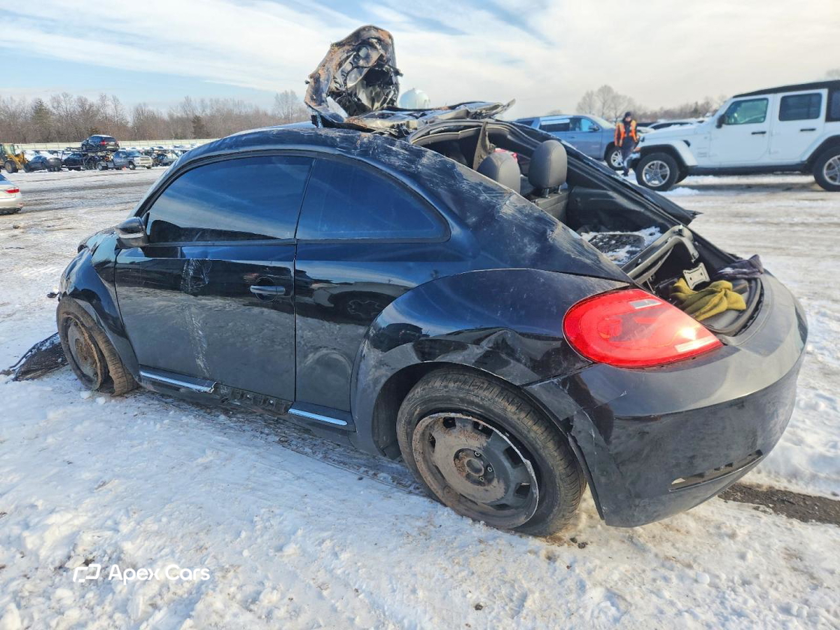 Volkswagen Beetle 2012