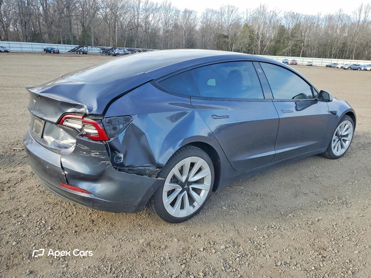 Tesla Model 3 2021