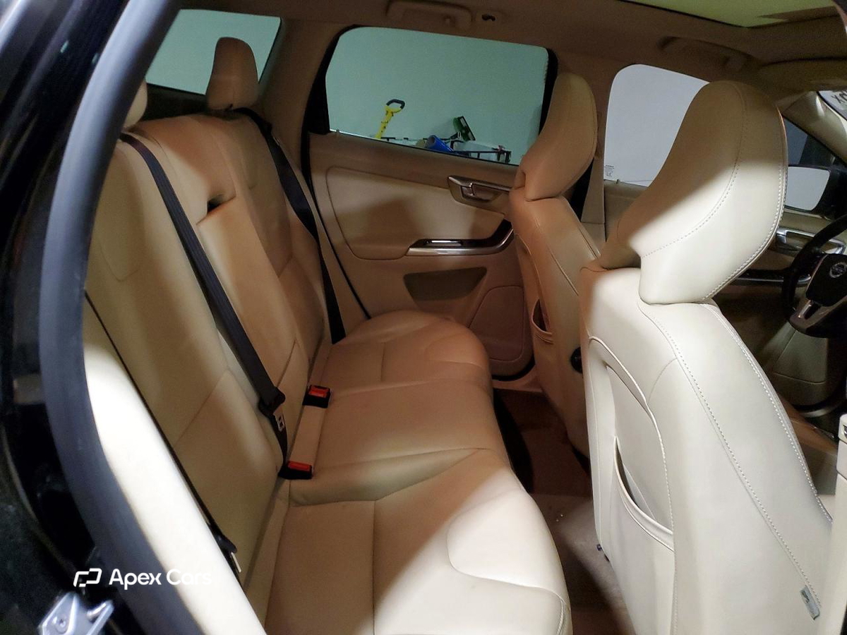 Volvo XC60 2015