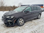 Chrysler Pacifica 2017