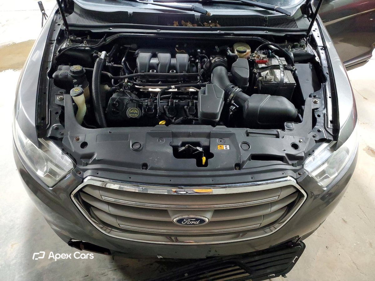 Ford Taurus 2015