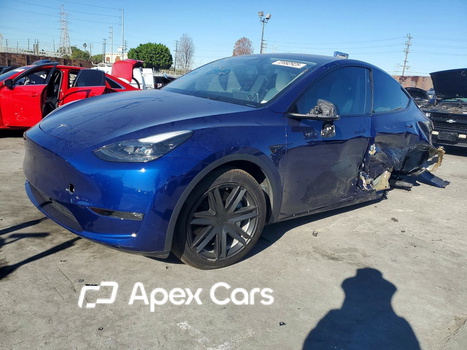 Tesla Model Y 2024 - Zdjęcie 1 z 14