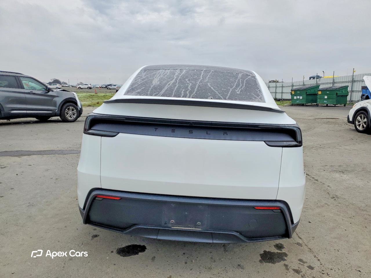 Tesla Model Y 2026