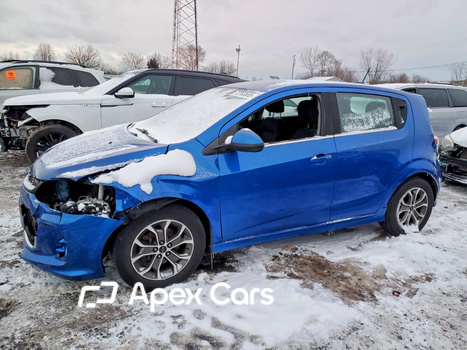 Chevrolet Sonic 2018 - Image 1 of 13