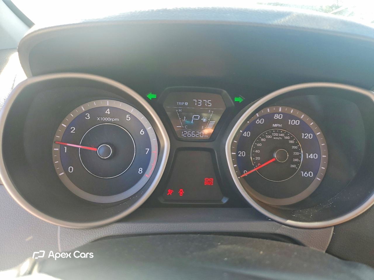 Hyundai Elantra 2016