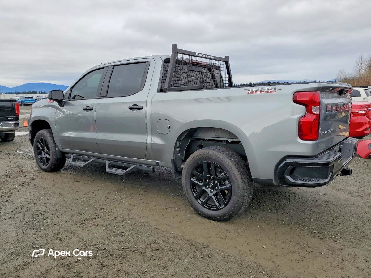 Chevrolet Silverado 2023