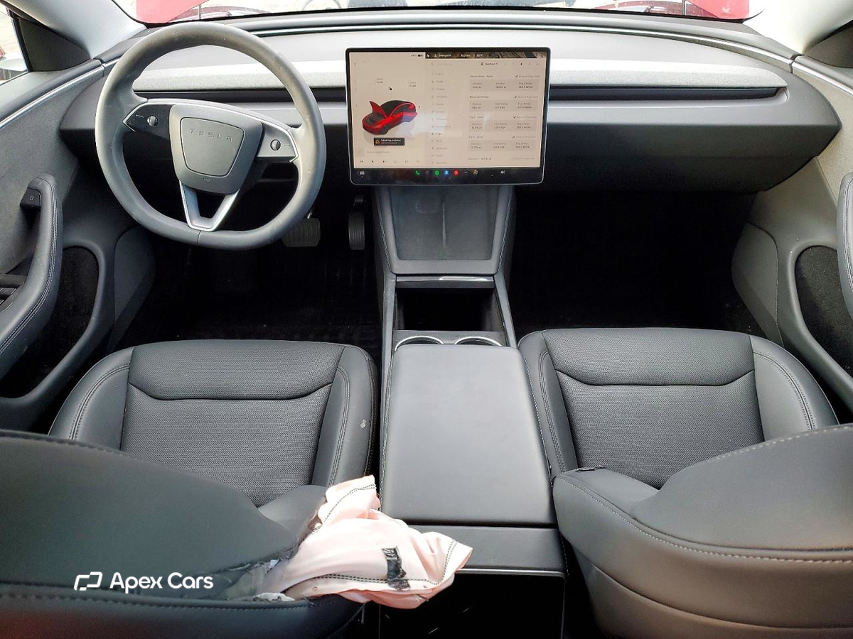 Tesla Model 3 2025