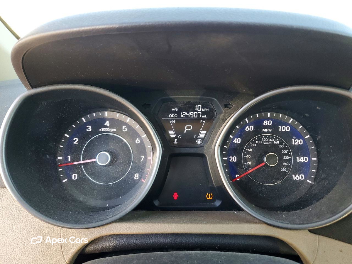 Hyundai Elantra 2013