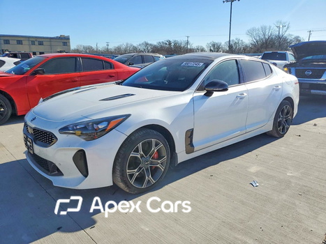 Kia Stinger 2018 - Image 1 of 13