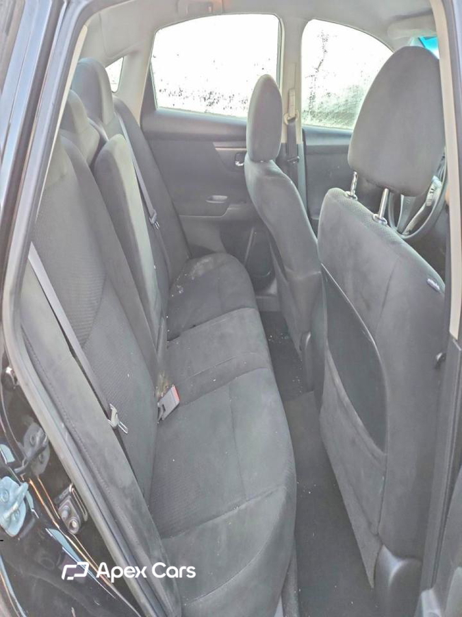 Nissan Altima 2015