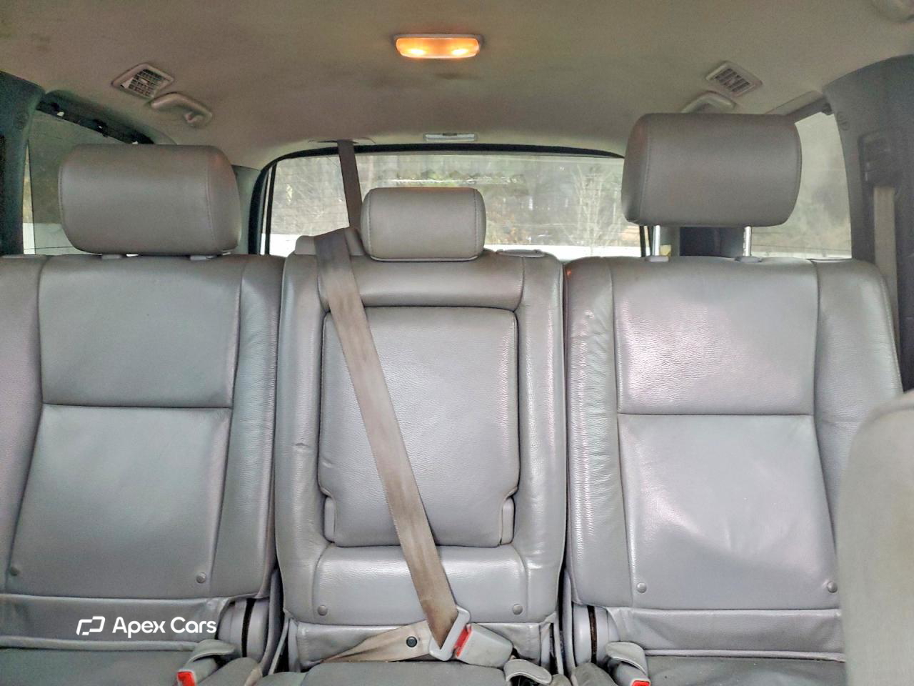 Toyota Sequoia 2011