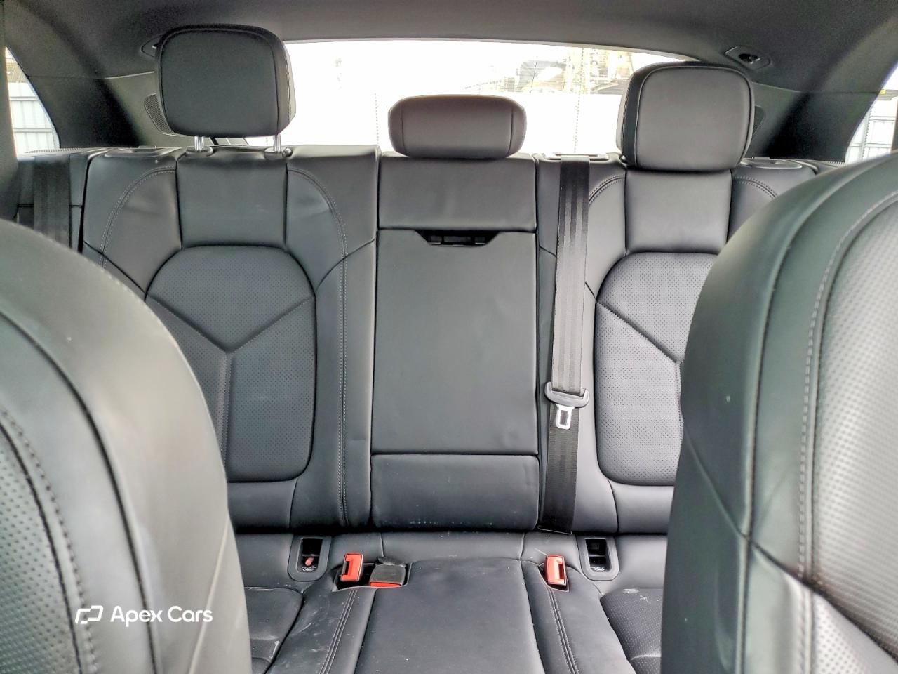 Porsche Macan 2024
