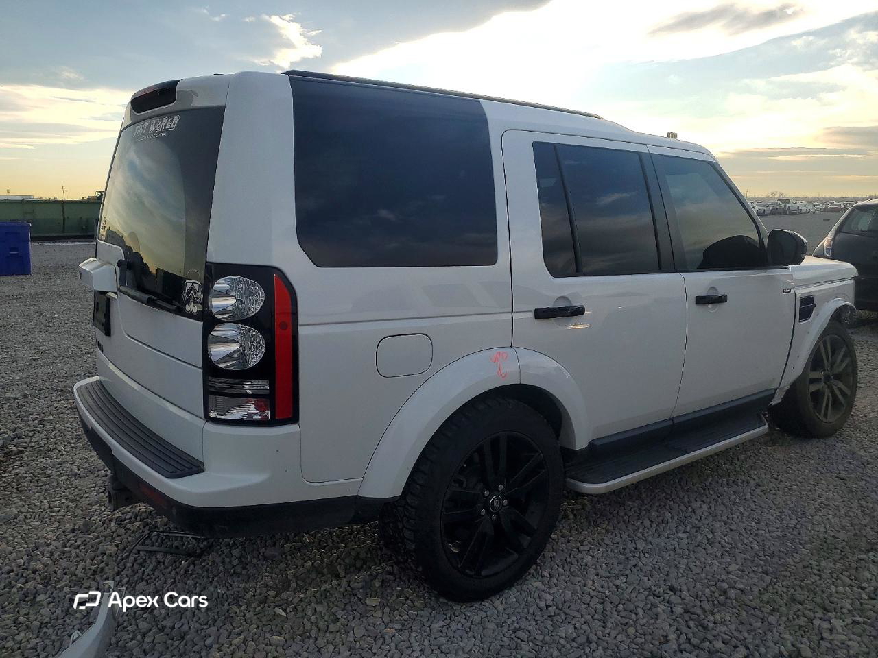 Land Rover LR4 2016