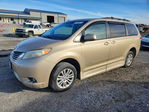 Toyota Sienna 2011
