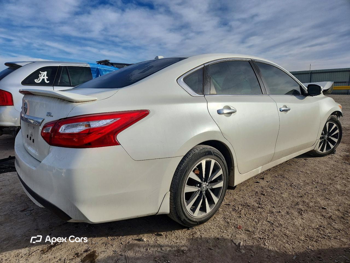 Nissan Altima 2016