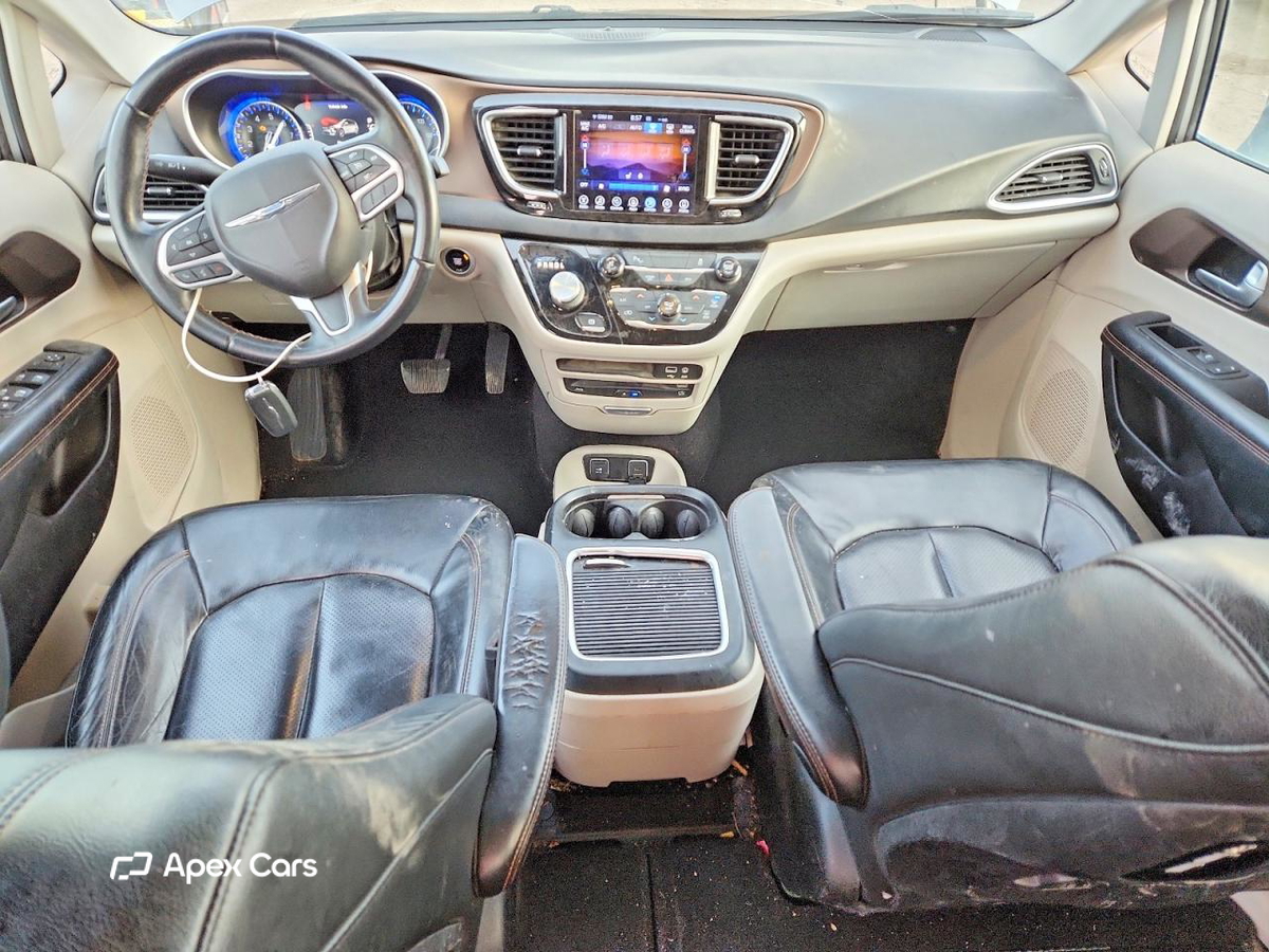 Chrysler Pacifica 2017