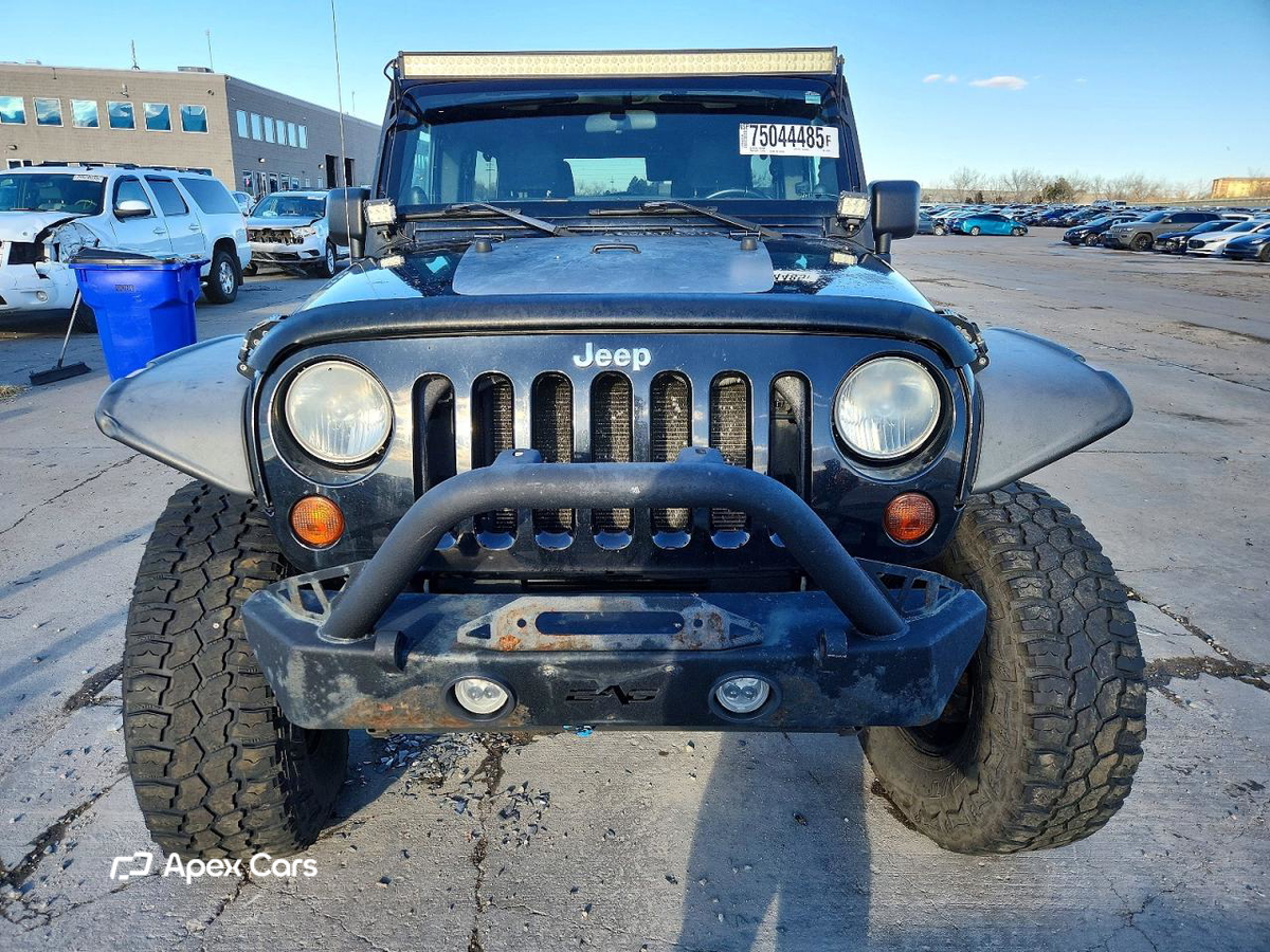 Jeep Wrangler 2011