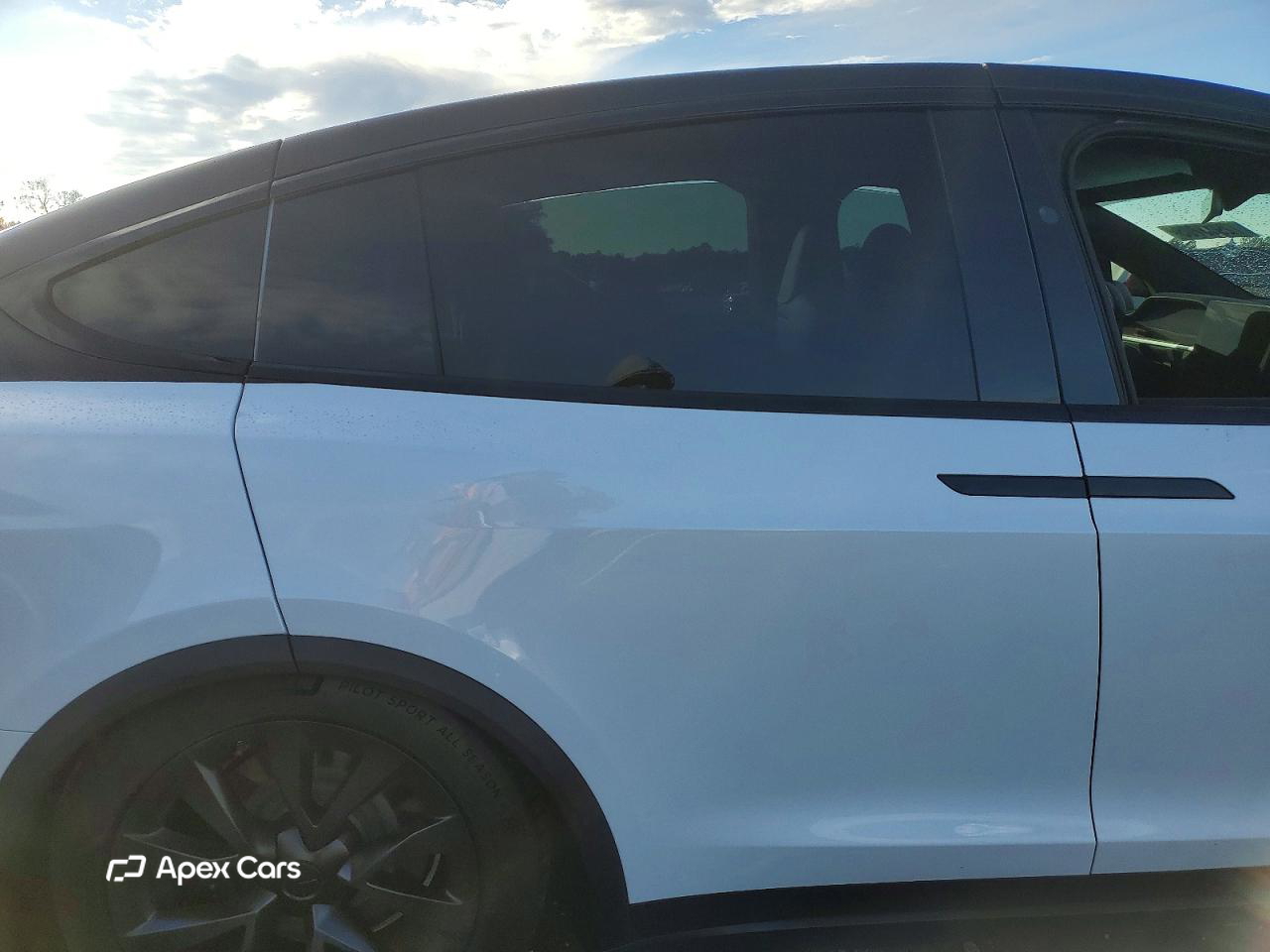 Tesla Model X 2023