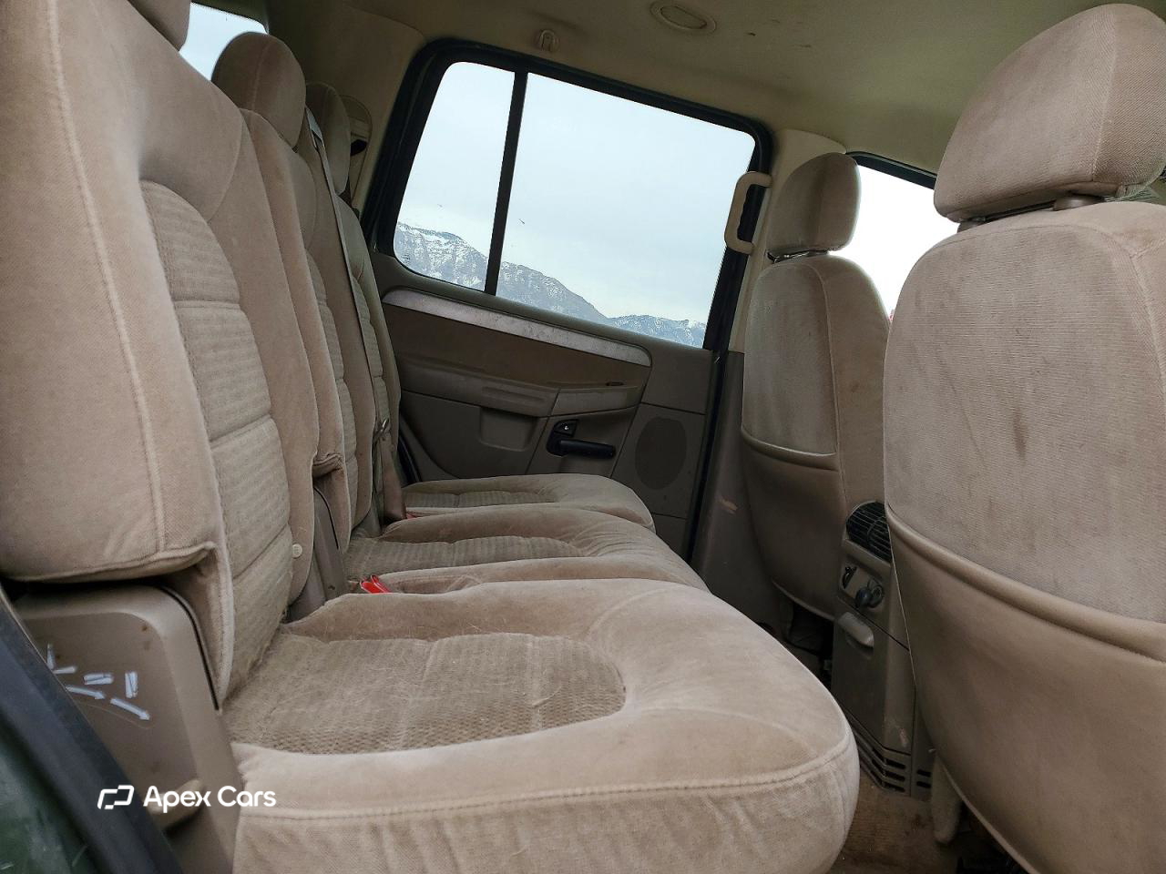 Ford Explorer 2004