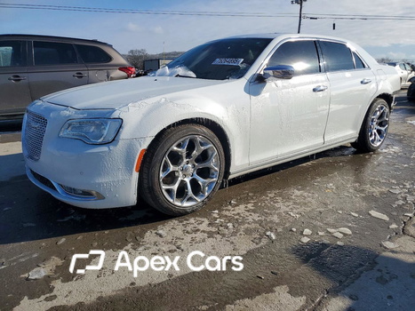 Chrysler 300 2018 - Image 1 of 13