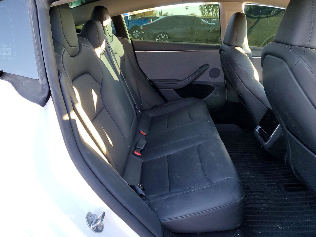 Tesla Model 3 2025