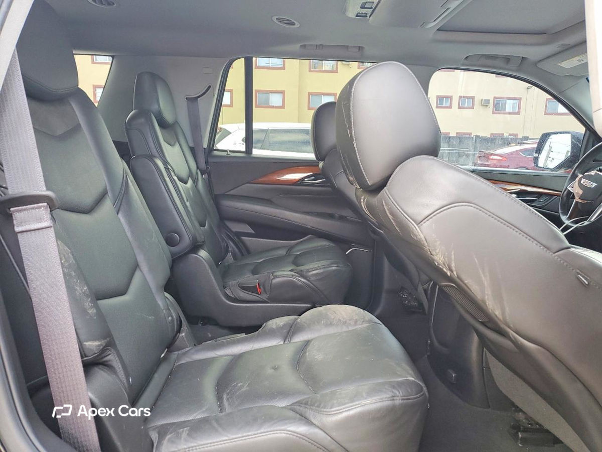 Cadillac Escalade 2016