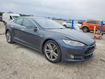 Tesla Model S 2016