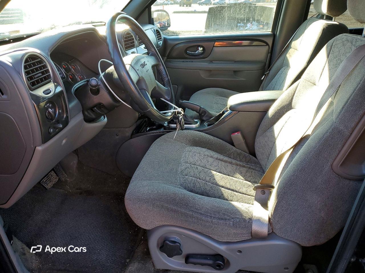 GMC Envoy 2004