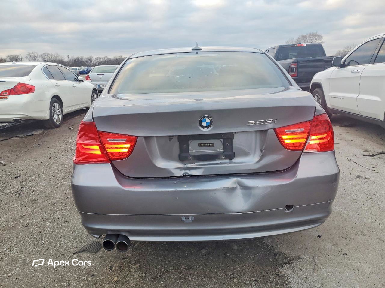 BMW Series 3 2011