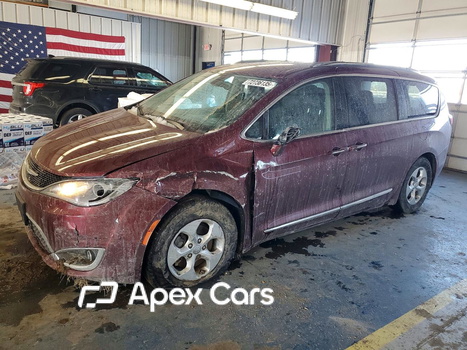 Chrysler Pacifica 2017 - Image 1 of 14
