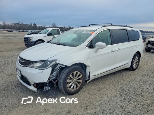 Chrysler Pacifica 2017 - Zdjęcie 1 z 13
