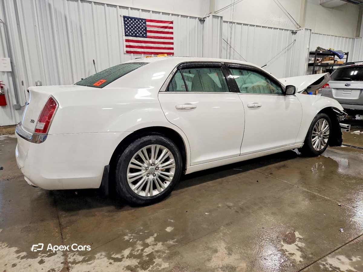 Chrysler 300 2013
