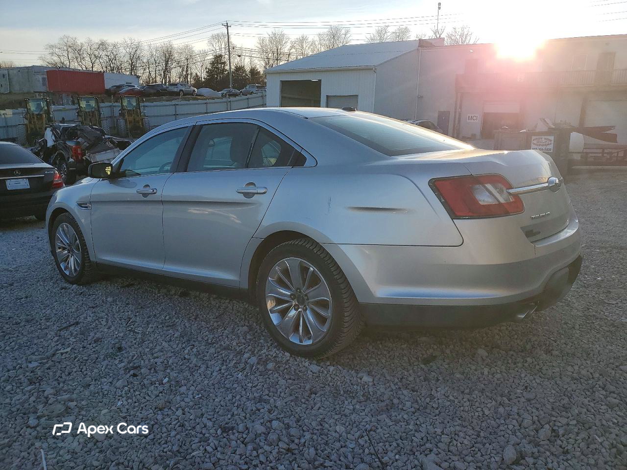 Ford Taurus 2011
