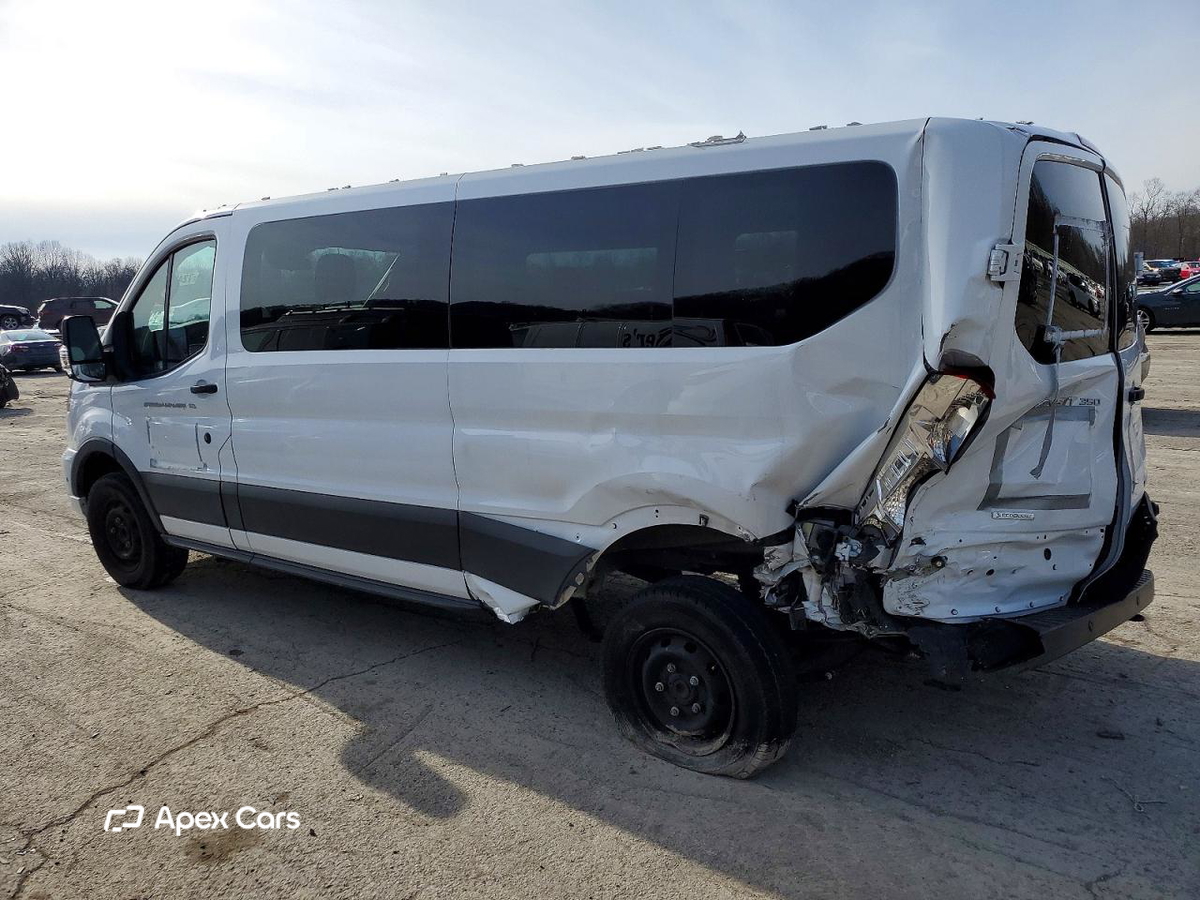 Ford Transit 2024