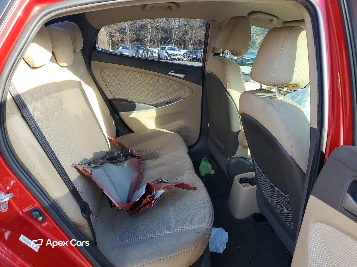 Hyundai Accent 2012