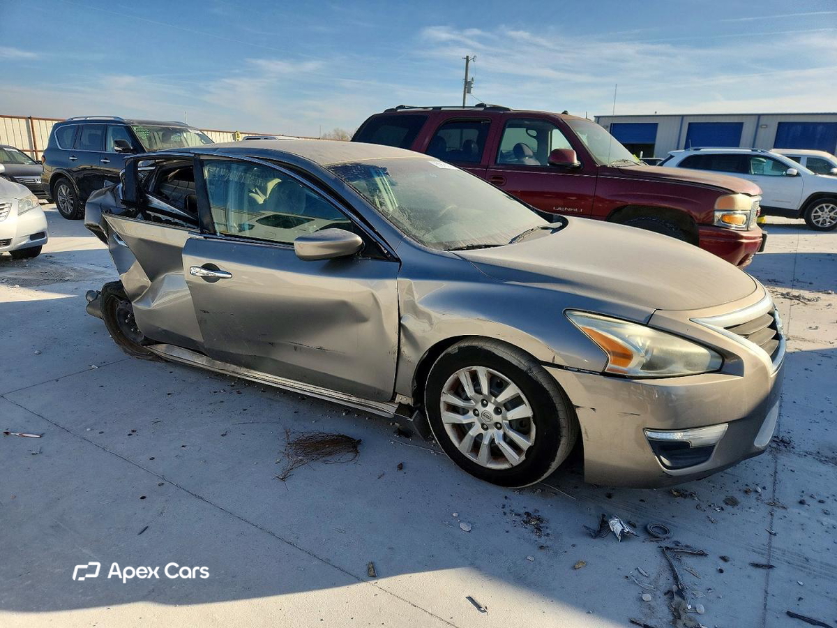 Nissan Altima 2015