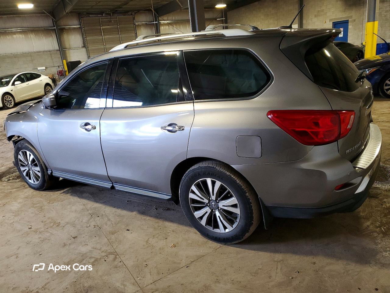Nissan Pathfinder 2017