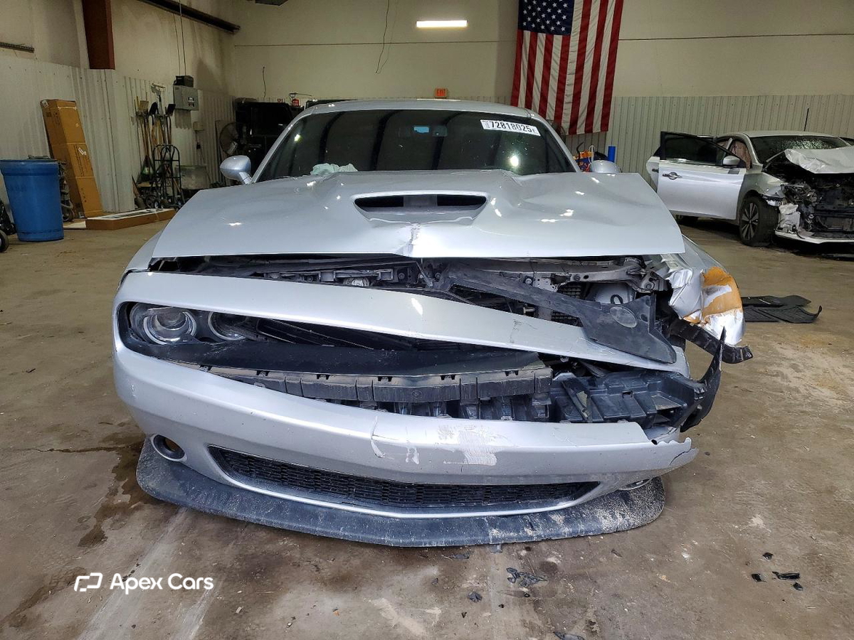 Dodge Challenger 2021