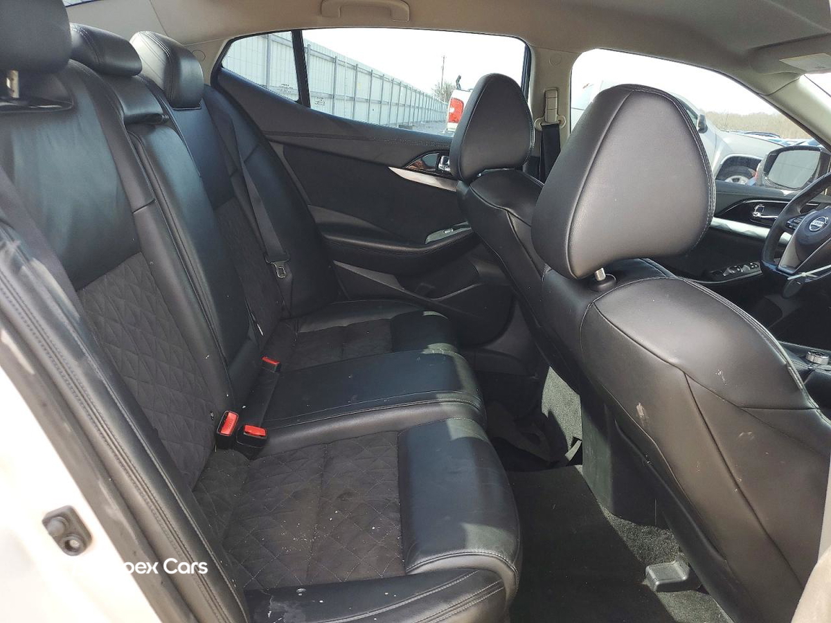 Nissan Maxima 2016
