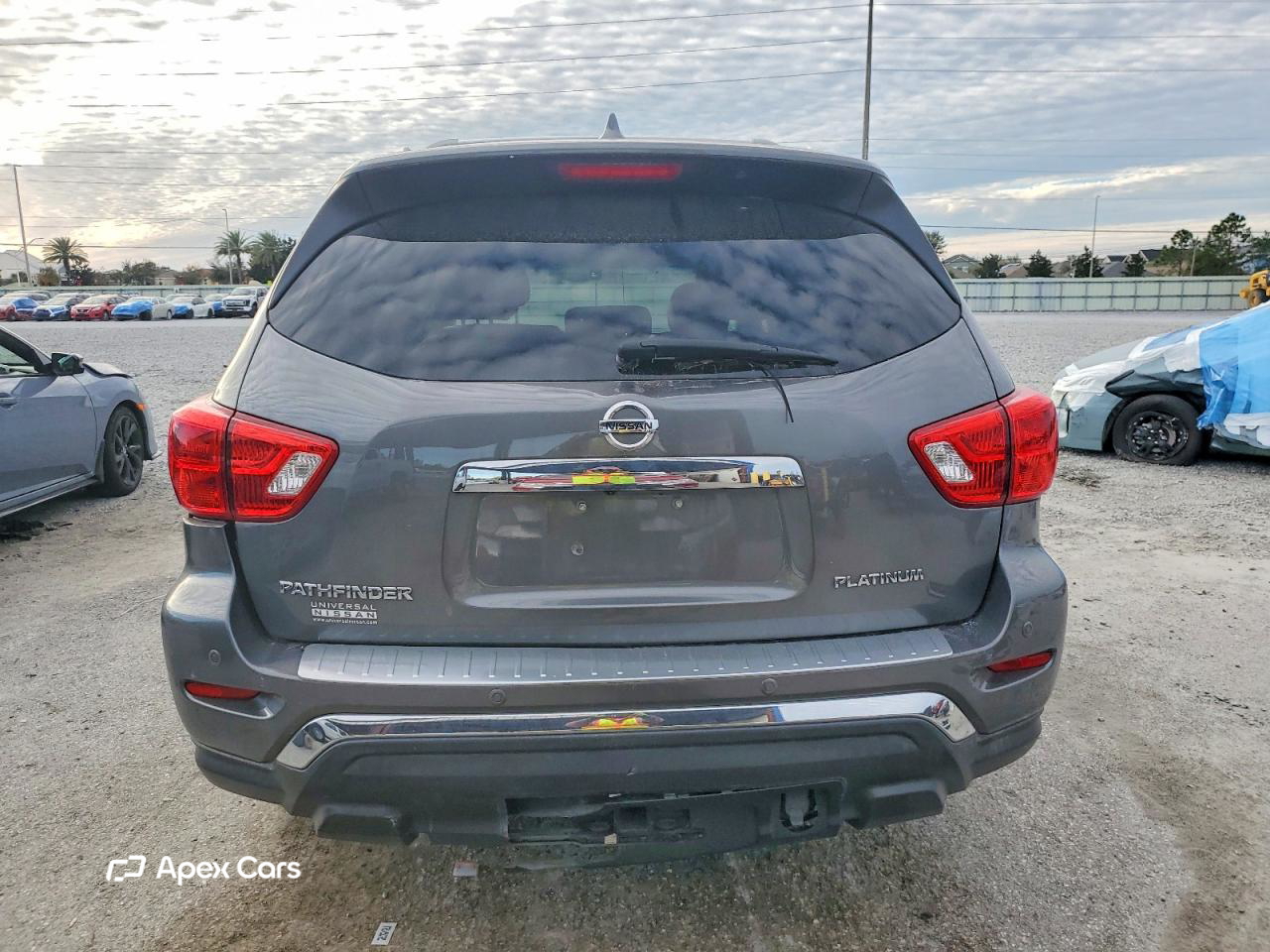 Nissan Pathfinder 2019